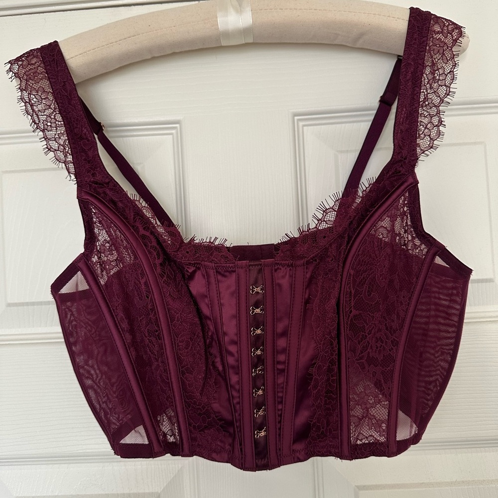 NWOT Corset Top Bustier Top Wine Berry Victoria’s Secret - Picture 3 of 6